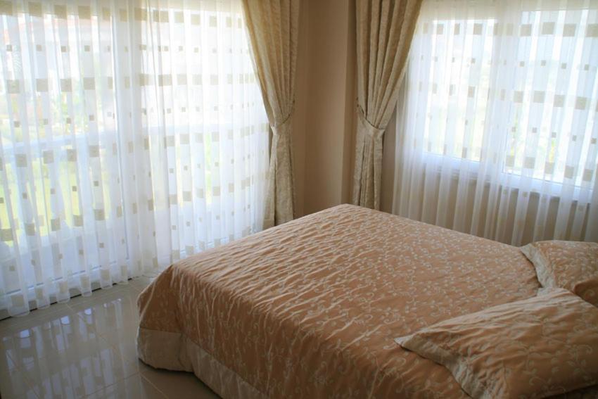 Sadev Turizm Belek Family Villas Exterior foto